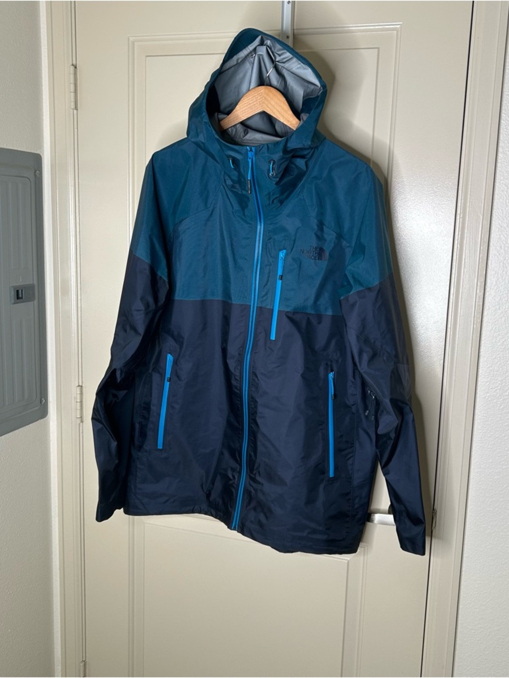 The North Face Fuseform Progressor Shell Jacket Men’s Size XL Blue